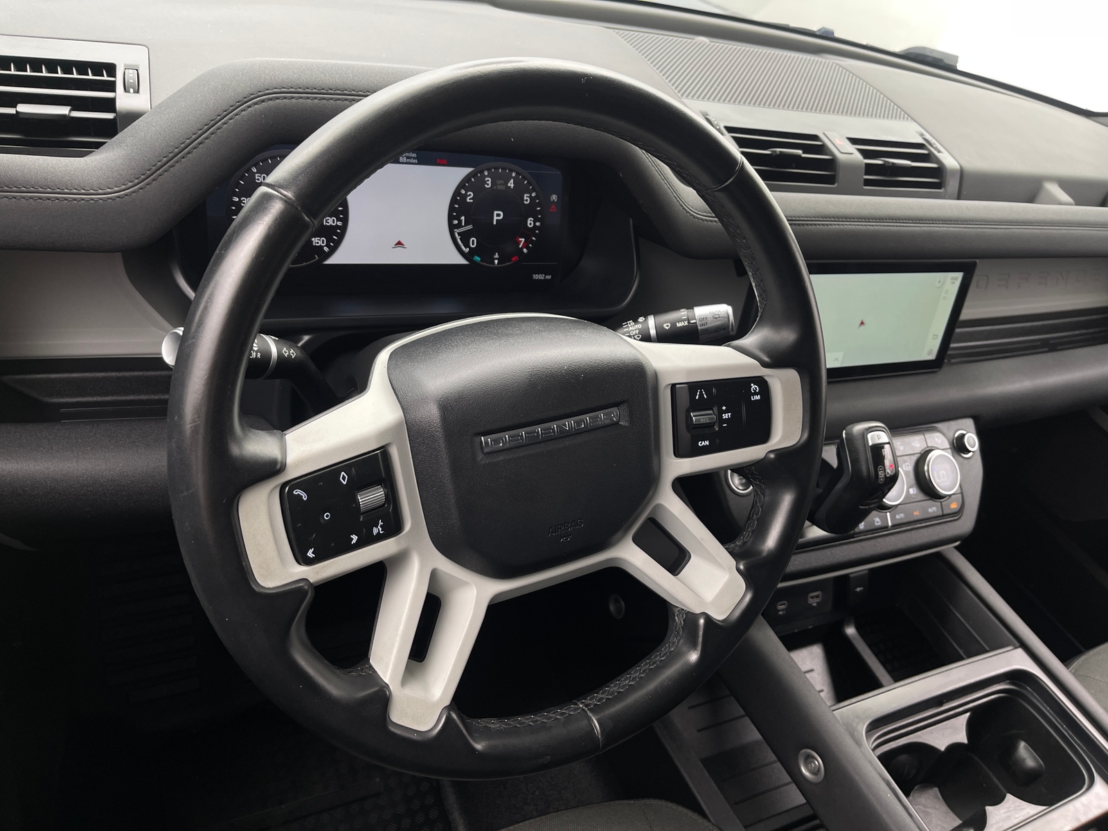 Thumbnail: 2020 Land Rover Defender - 5