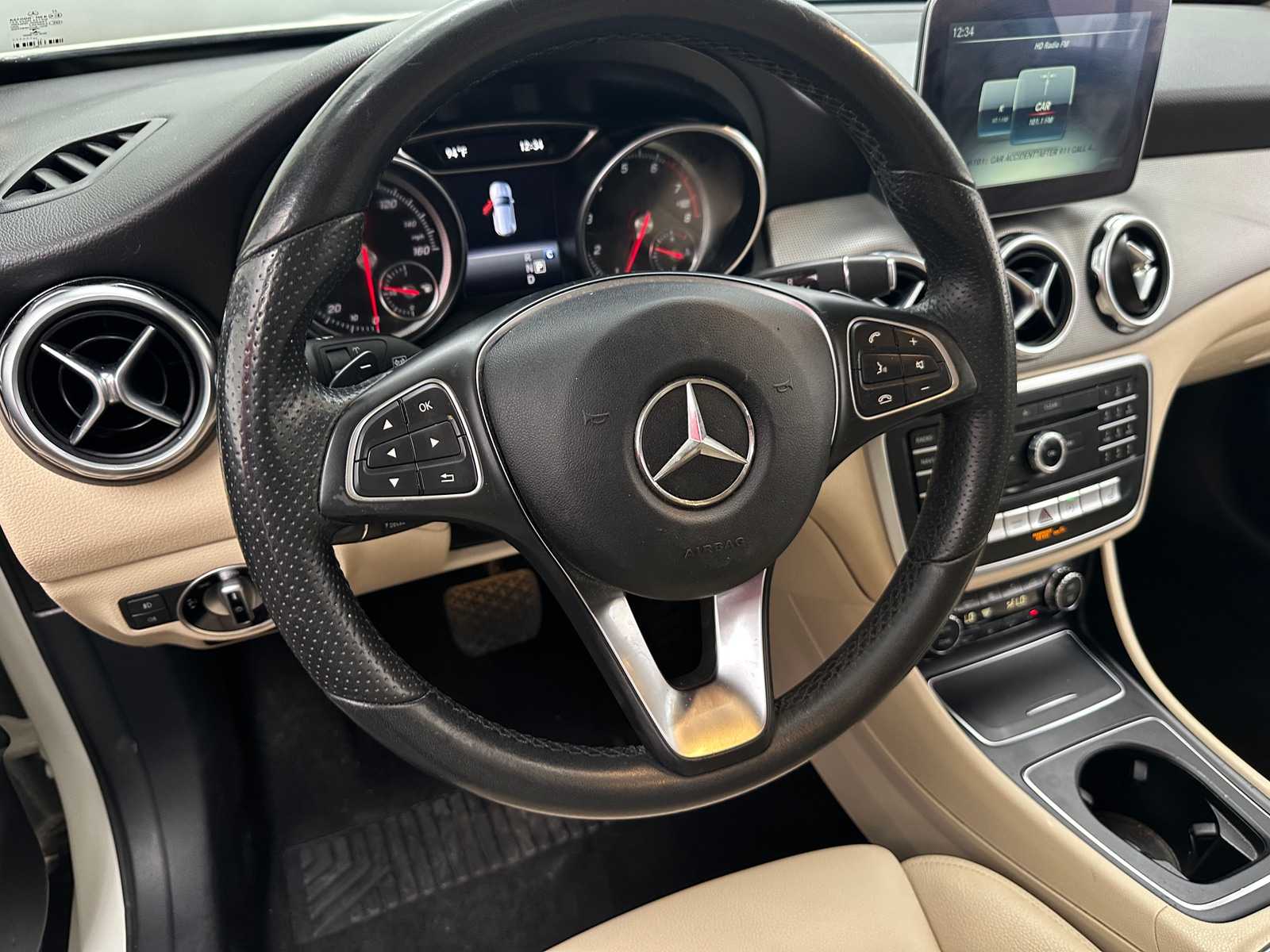 Thumbnail: 2018 Mercedes-Benz GLA - 4