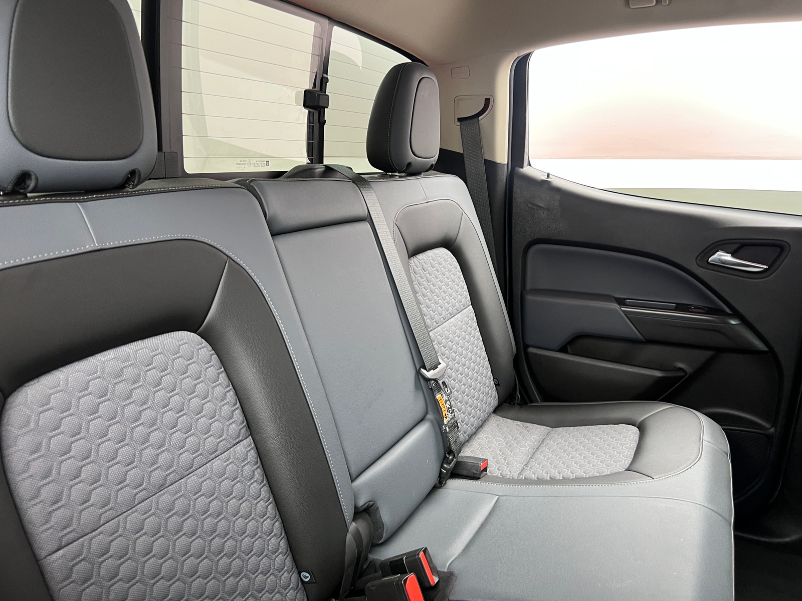 Thumbnail: 2021 Chevrolet Colorado - 5