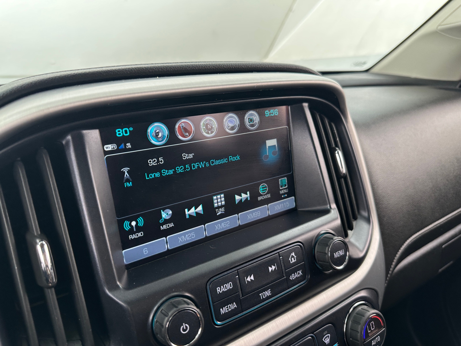 Thumbnail: 2018 GMC Canyon - 4