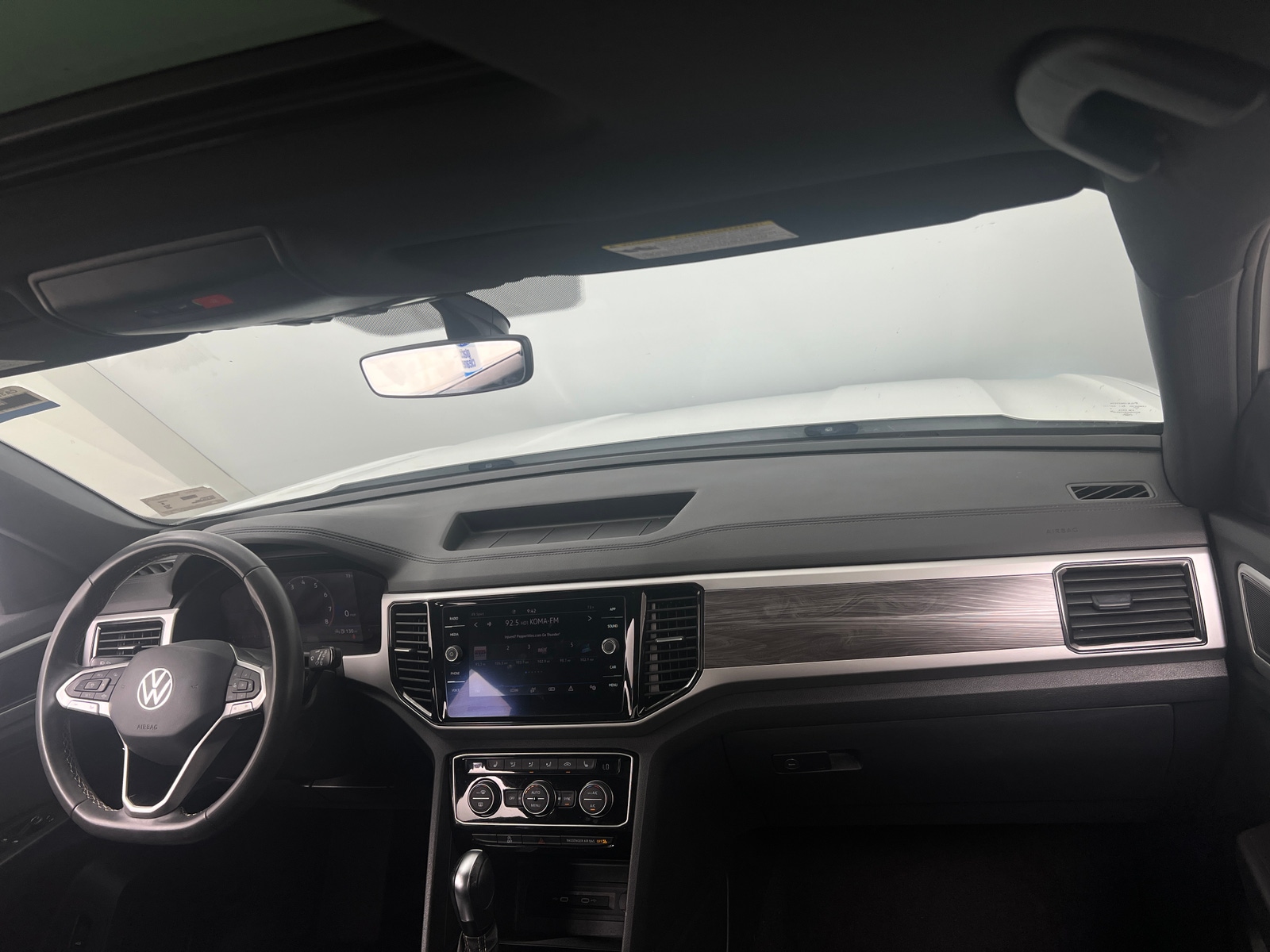 Thumbnail: 2022 Volkswagen Atlas - 2