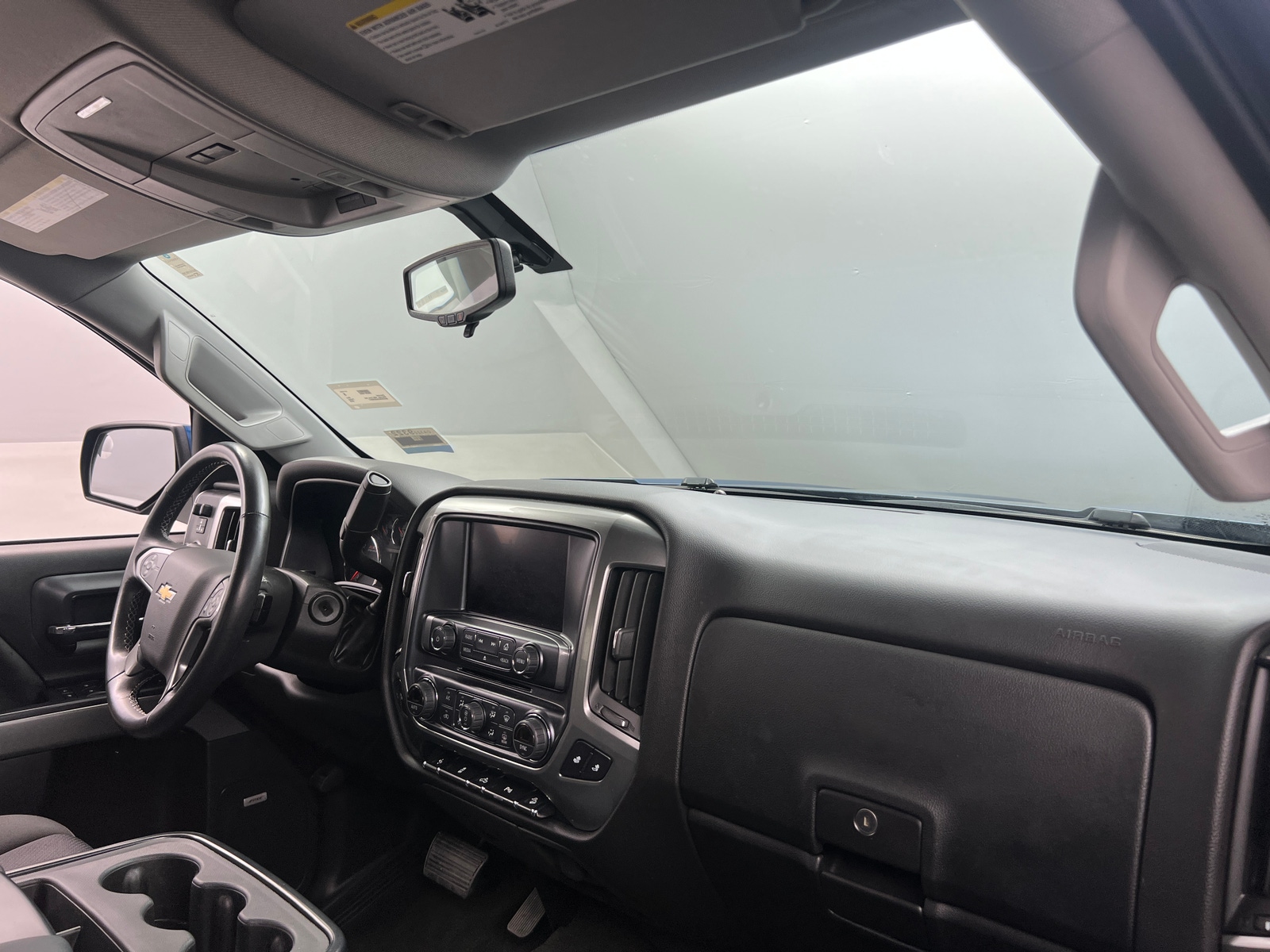Thumbnail: 2018 Chevrolet Silverado 1500 - 3