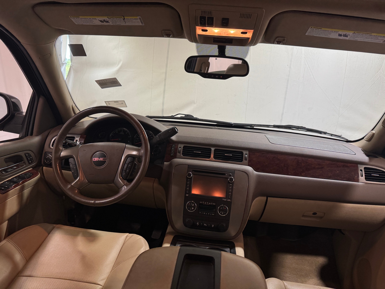 Thumbnail: 2012 GMC Yukon - 2