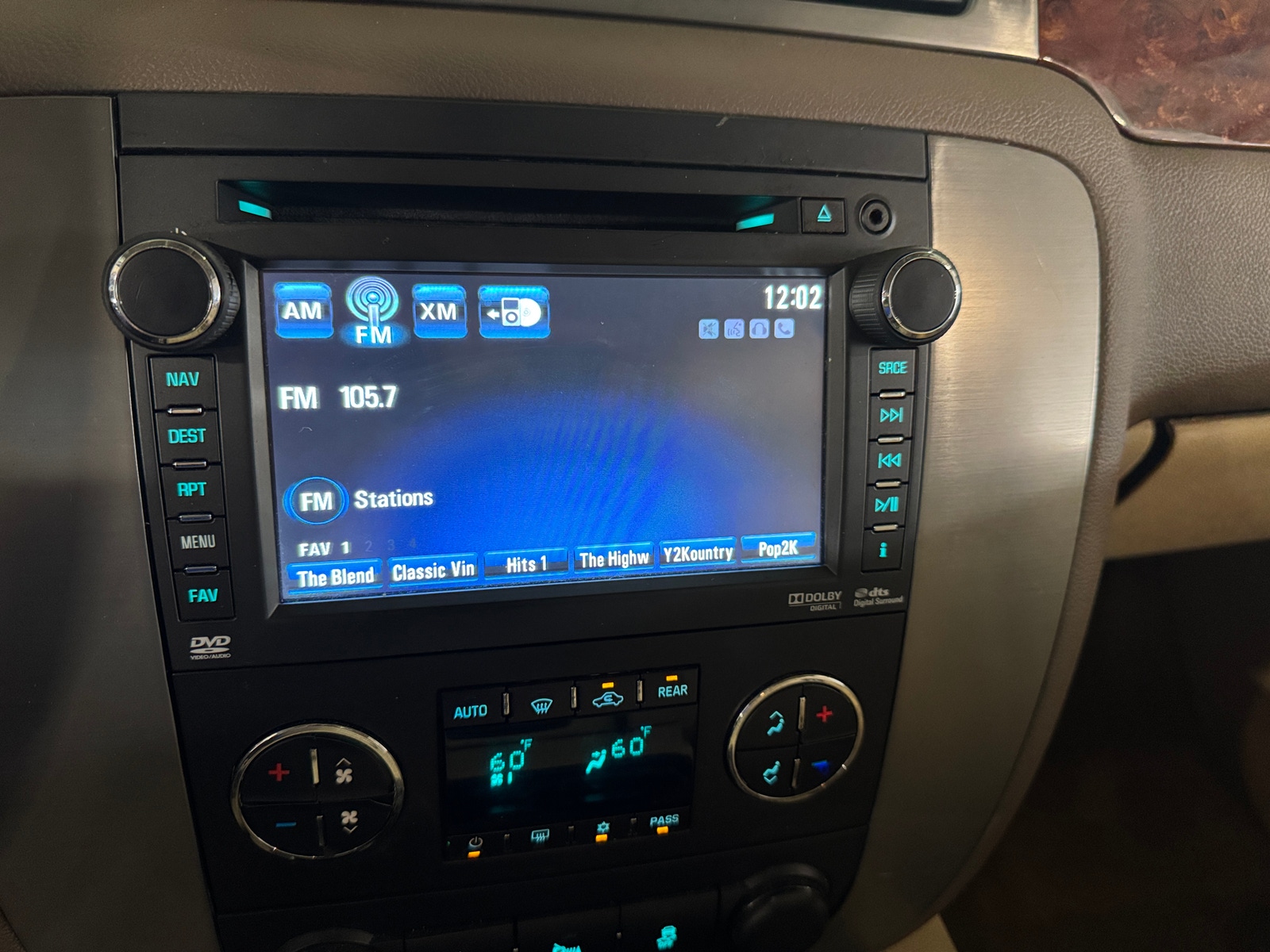 Thumbnail: 2012 GMC Yukon - 3