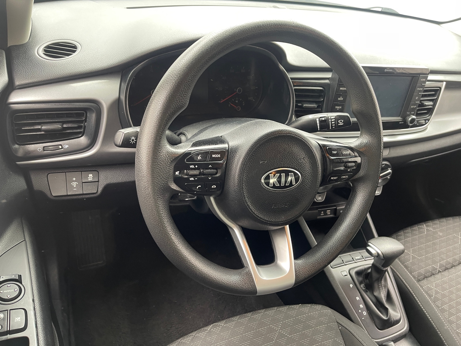 Thumbnail: 2019 Kia Rio - 5