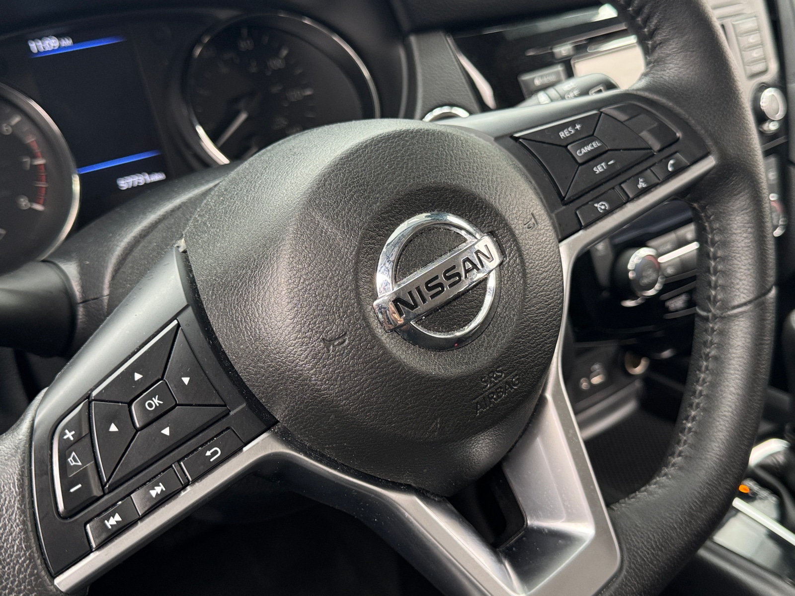 Thumbnail: 2019 Nissan Rogue - 5