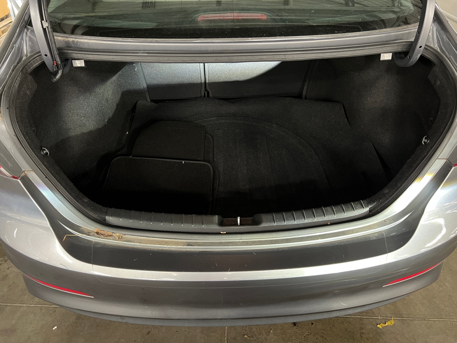 Thumbnail: 2018 Hyundai Elantra - 7