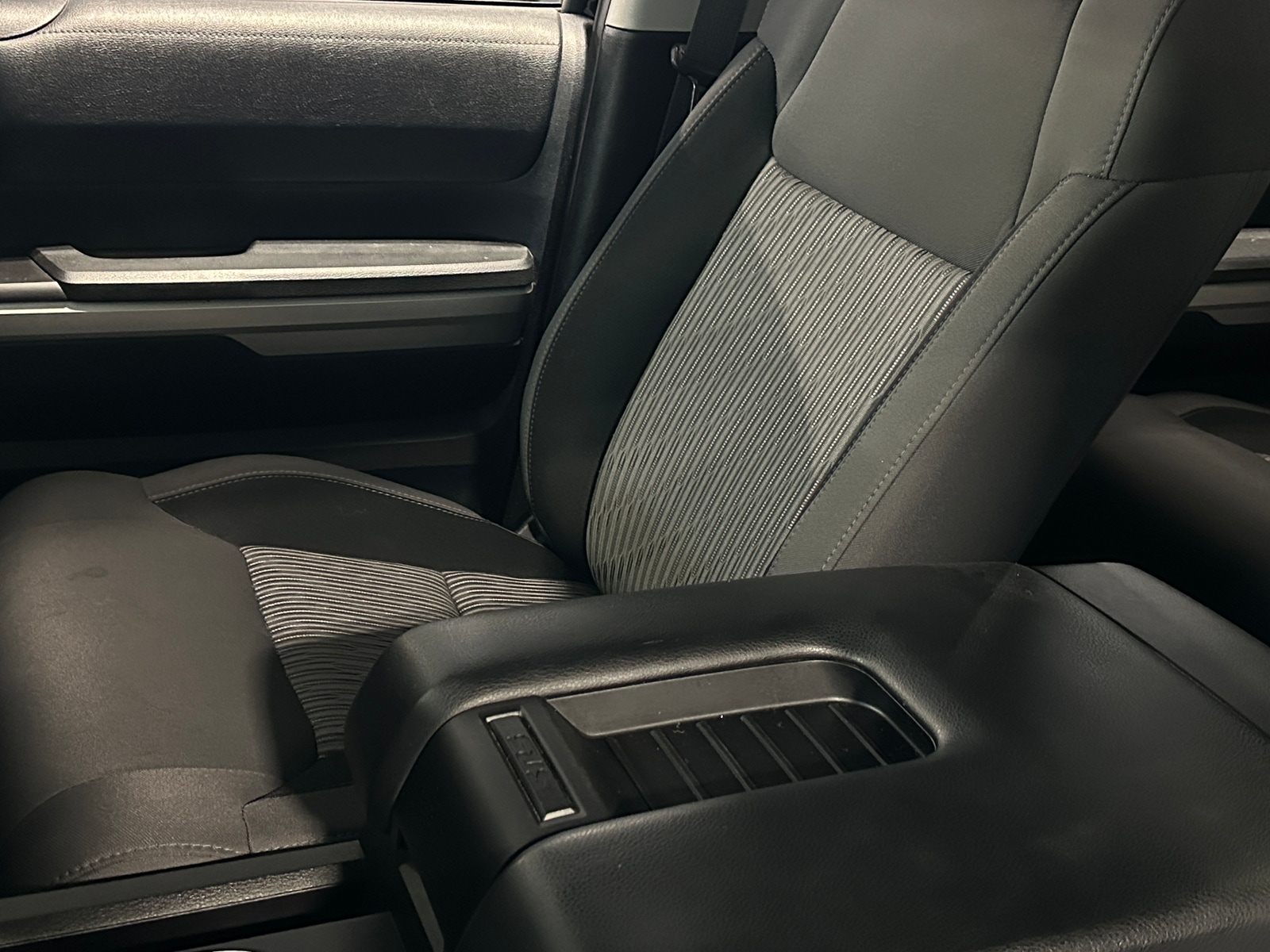 Thumbnail: 2016 Toyota Tundra - 2