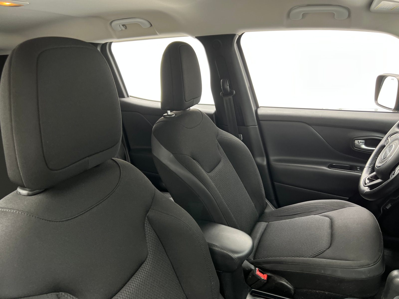 Thumbnail: 2018 Jeep Renegade - 2