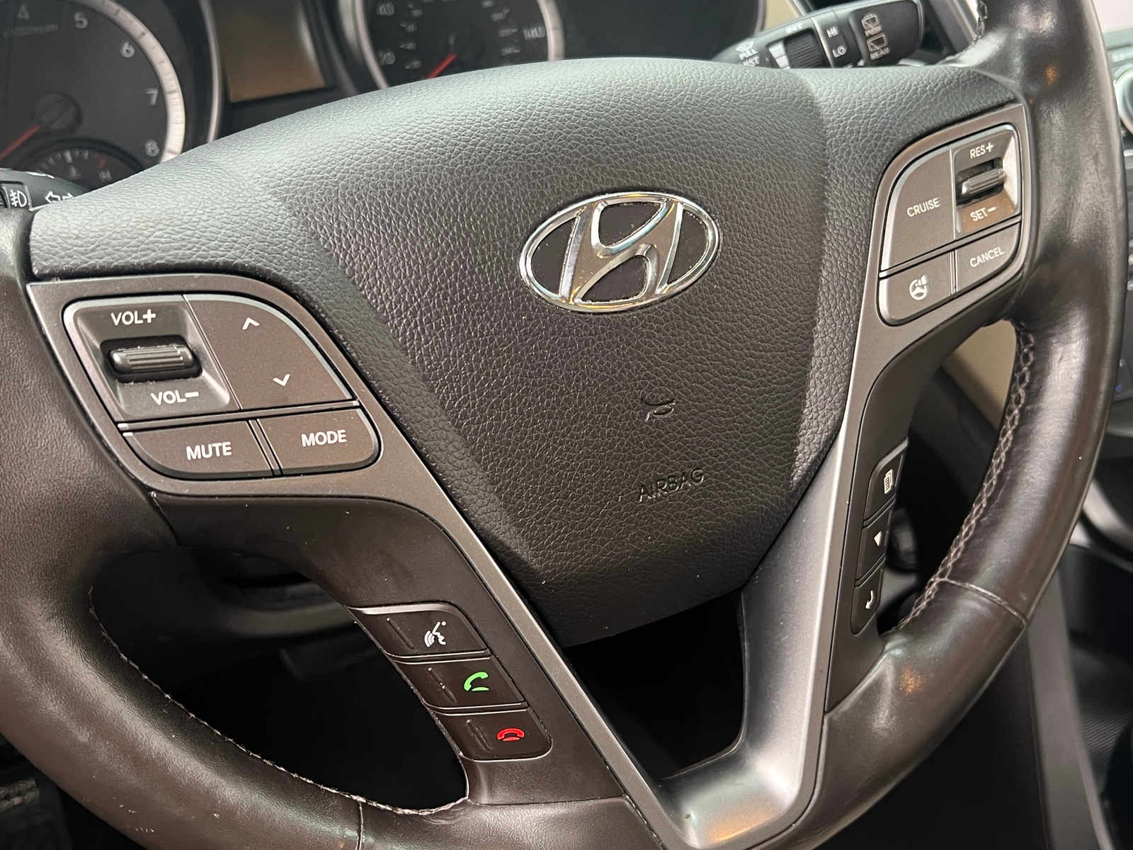 Thumbnail: 2013 Hyundai Santa Fe - 5