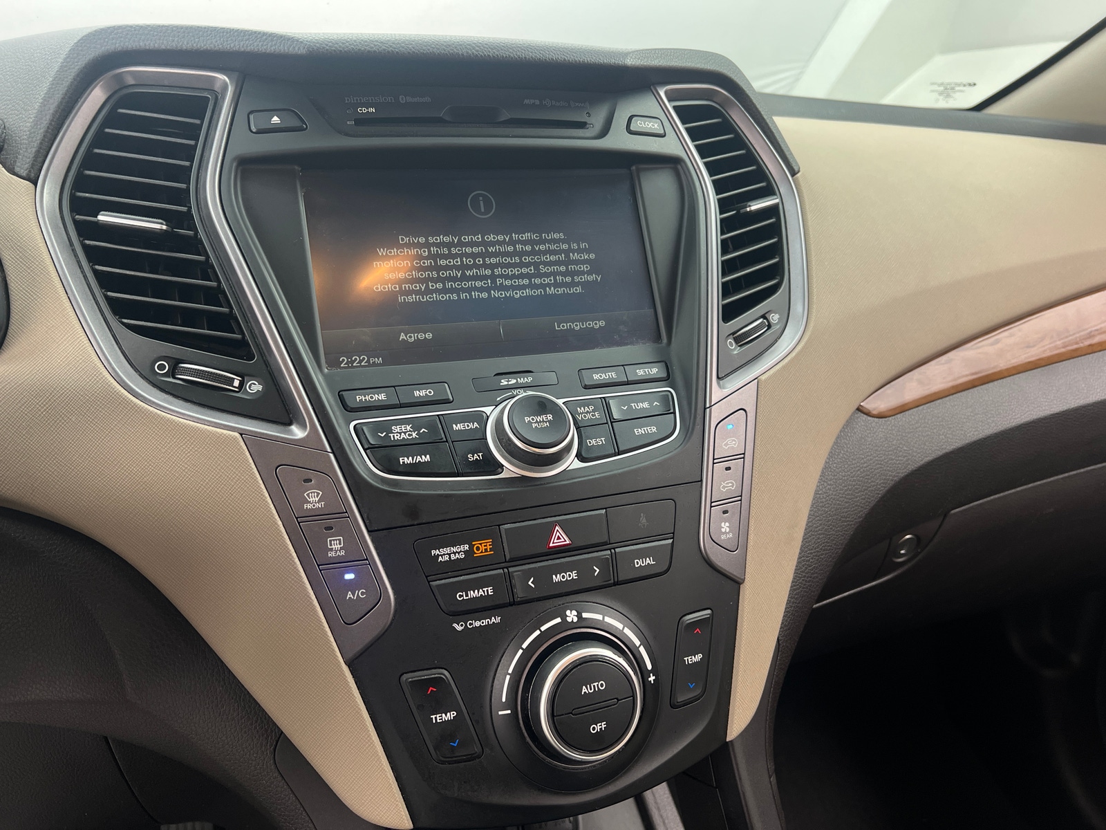 Thumbnail: 2013 Hyundai Santa Fe - 4