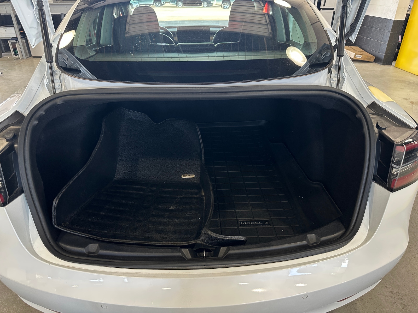Thumbnail: 2019 Tesla Model 3 - 6