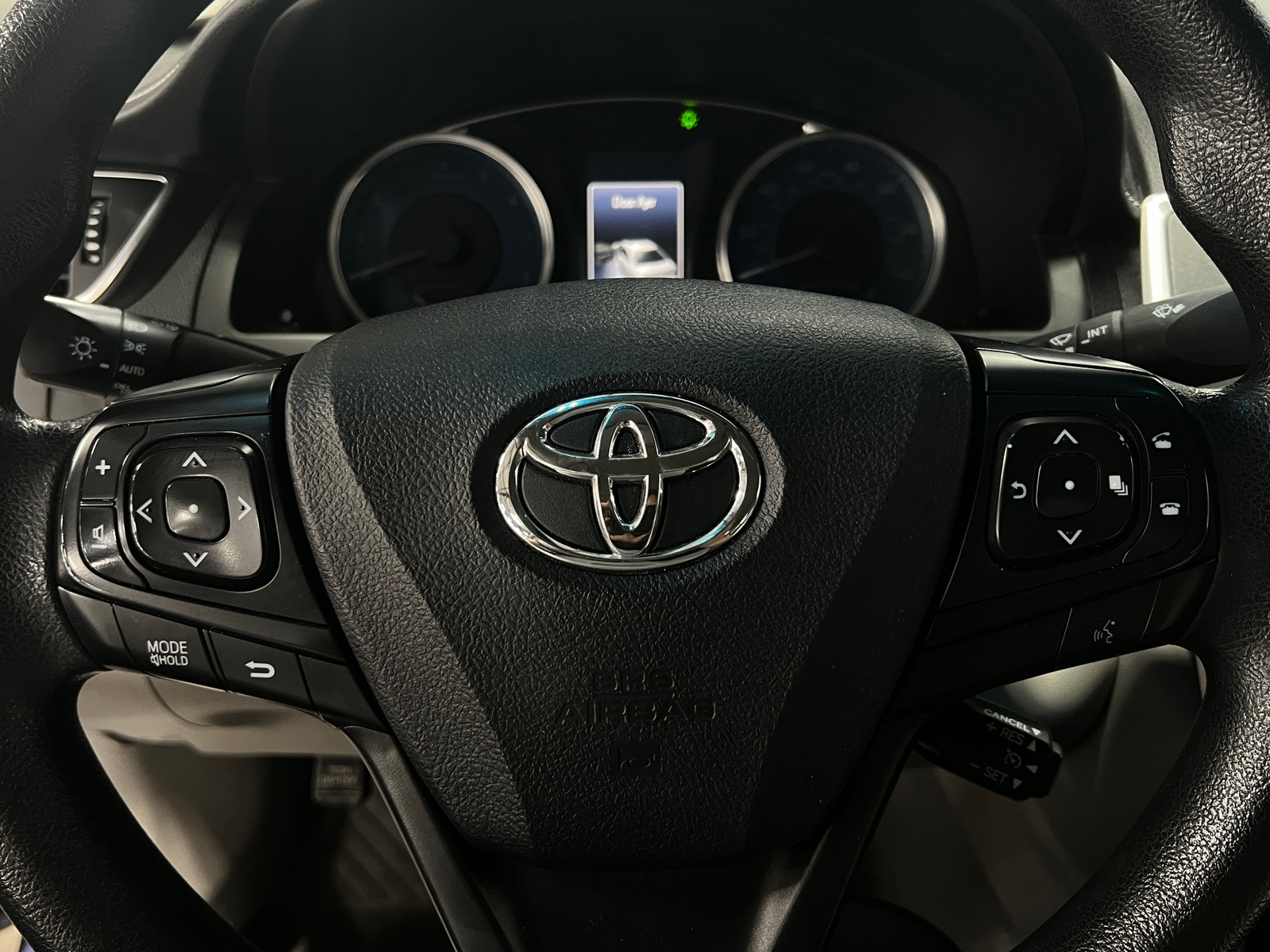 Thumbnail: 2017 Toyota Camry - 5