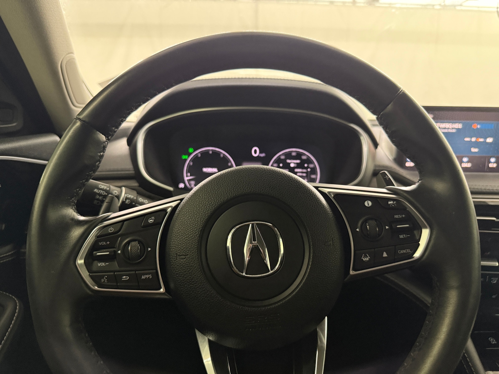 Thumbnail: 2022 Acura MDX - 4