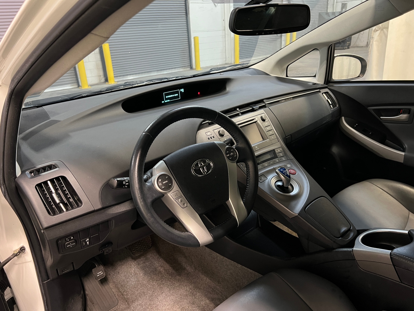 Thumbnail: 2014 Toyota Prius - 2
