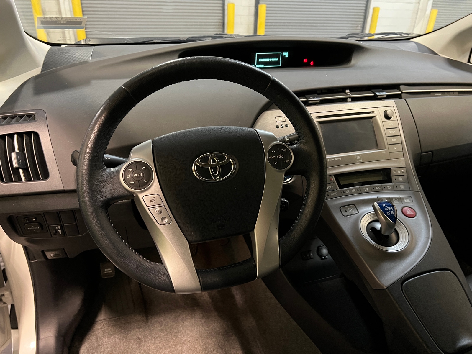 Thumbnail: 2014 Toyota Prius - 4