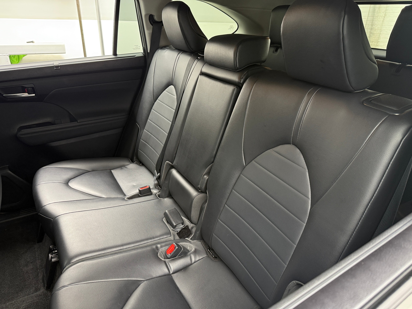 Thumbnail: 2023 Toyota Highlander - 5