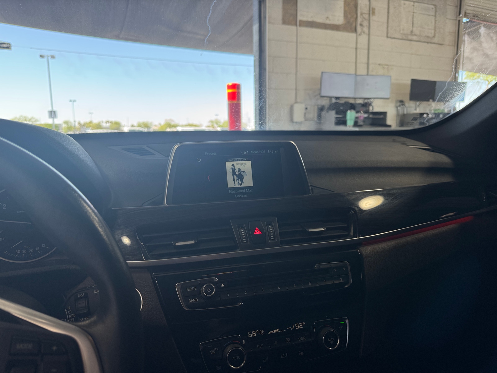 Thumbnail: 2018 BMW X1 - 3