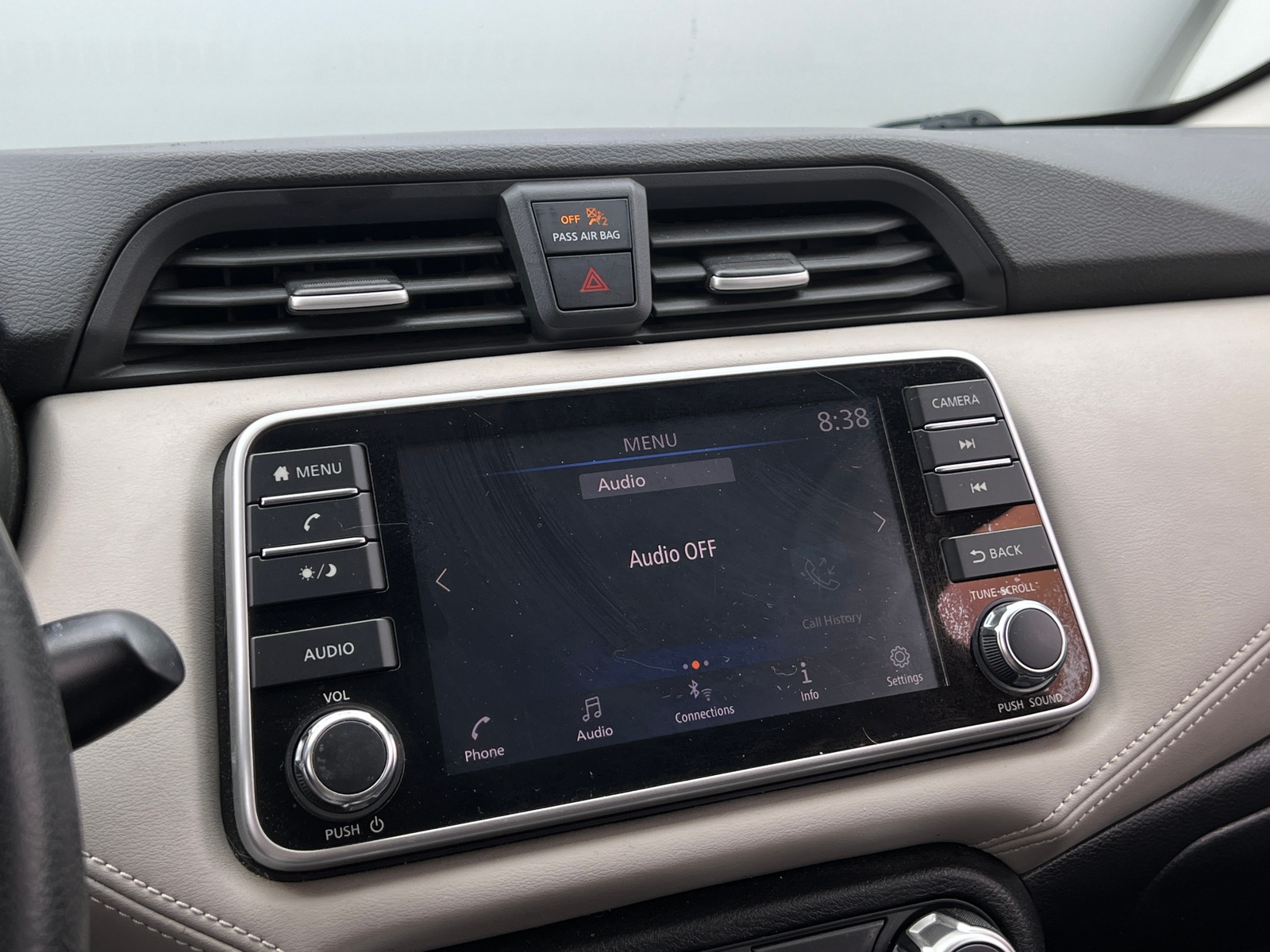 Thumbnail: 2020 Nissan Versa - 4