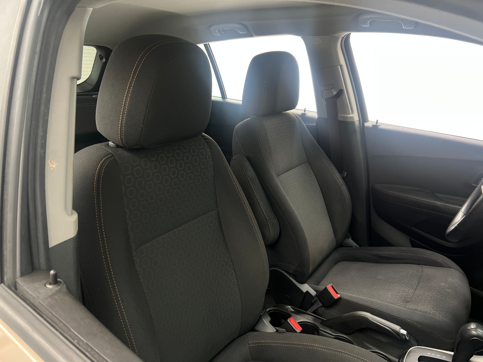 Thumbnail: 2018 Chevrolet Trax - 2