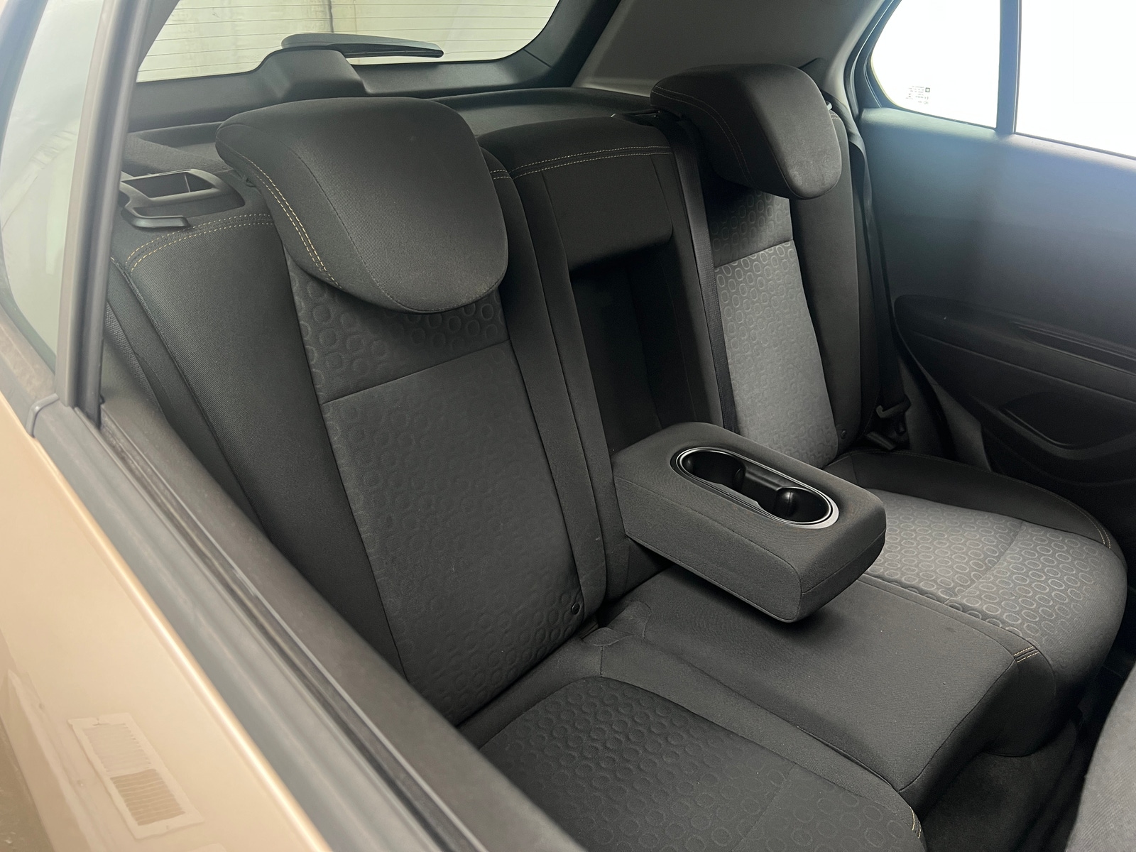Thumbnail: 2018 Chevrolet Trax - 6