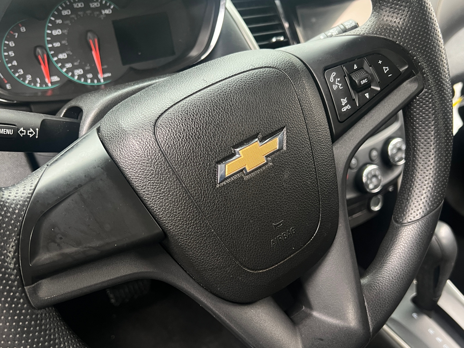 Thumbnail: 2018 Chevrolet Trax - 5