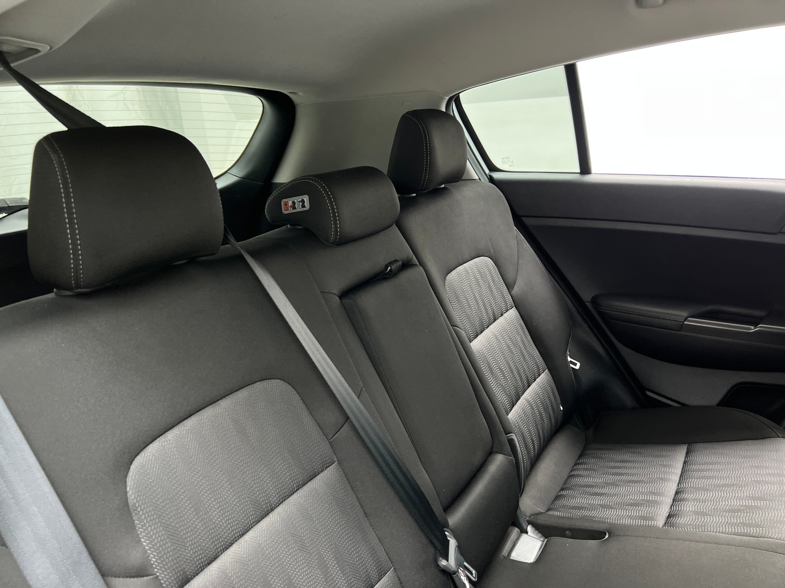 Thumbnail: 2017 Kia Sportage - 6