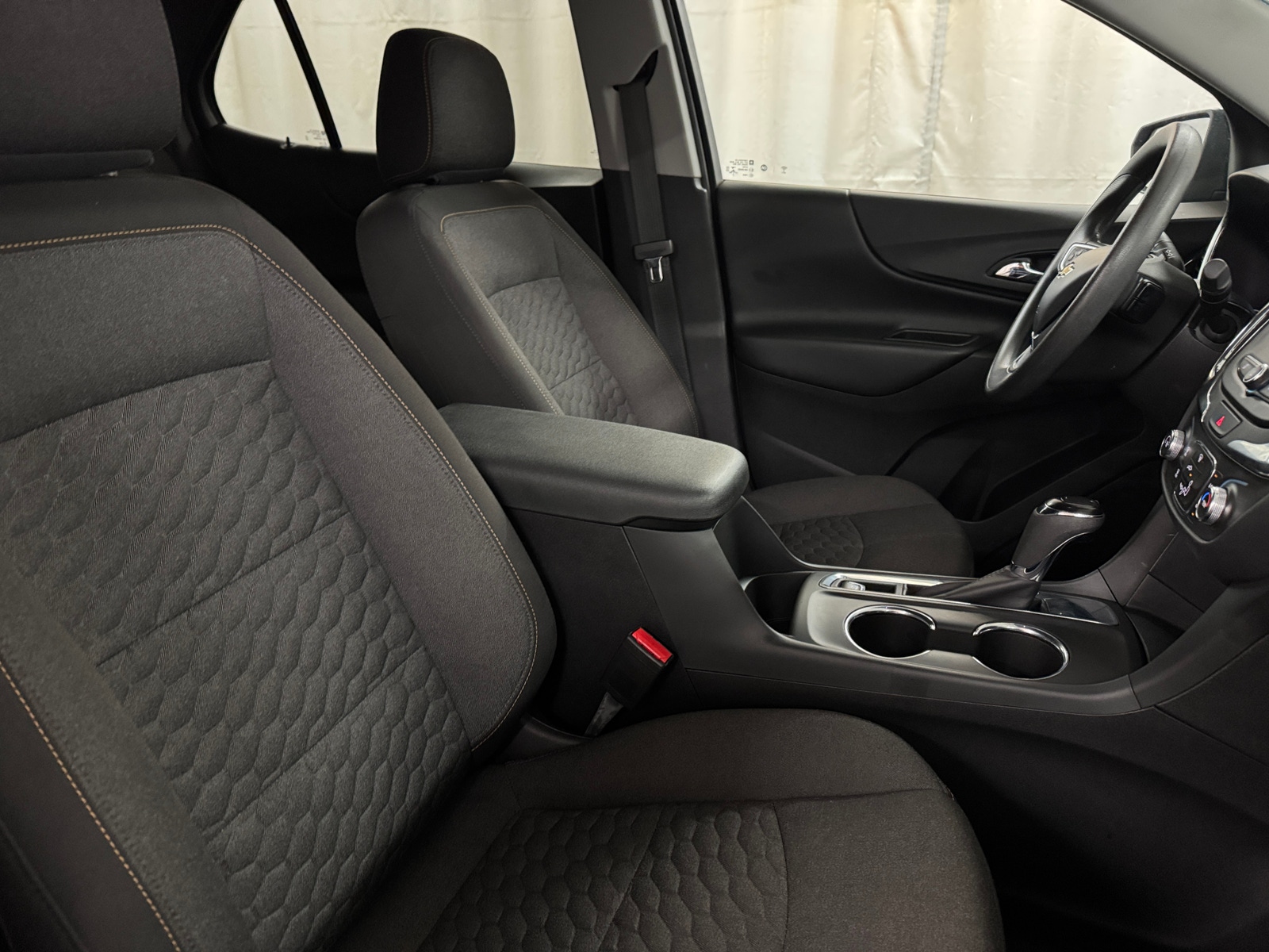 Thumbnail: 2021 Chevrolet Equinox - 2