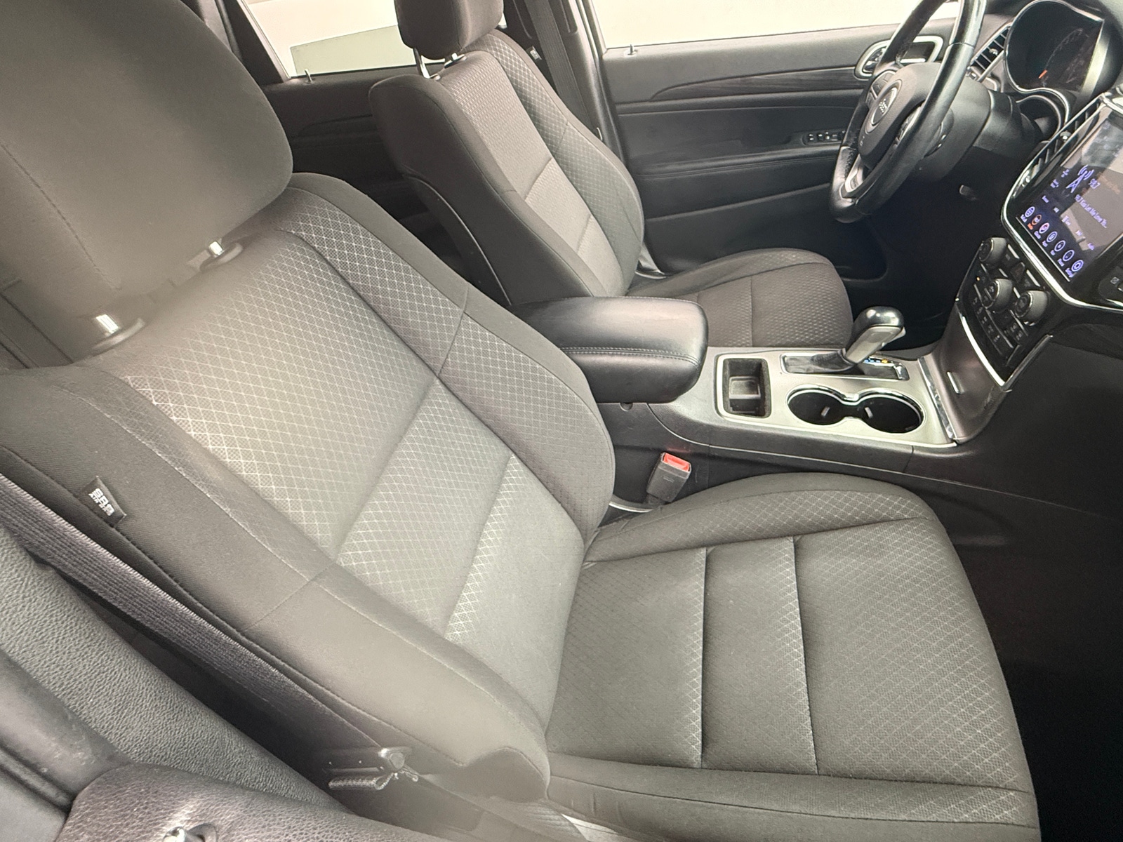 Thumbnail: 2020 Jeep Grand Cherokee - 2