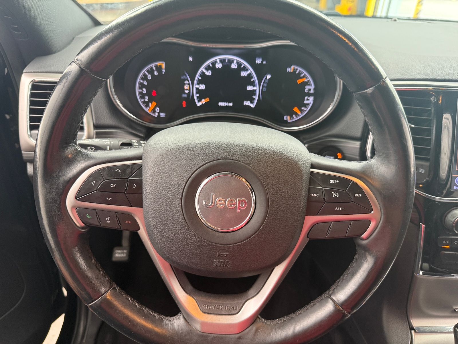 Thumbnail: 2020 Jeep Grand Cherokee - 5
