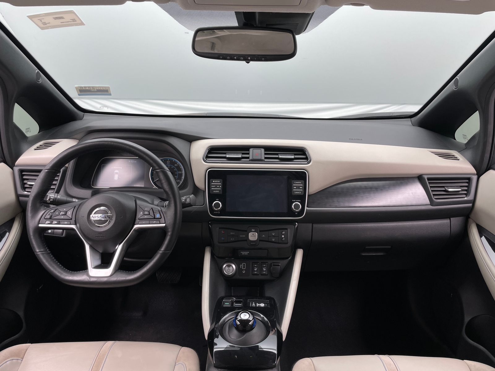 Thumbnail: 2019 Nissan Leaf - 3