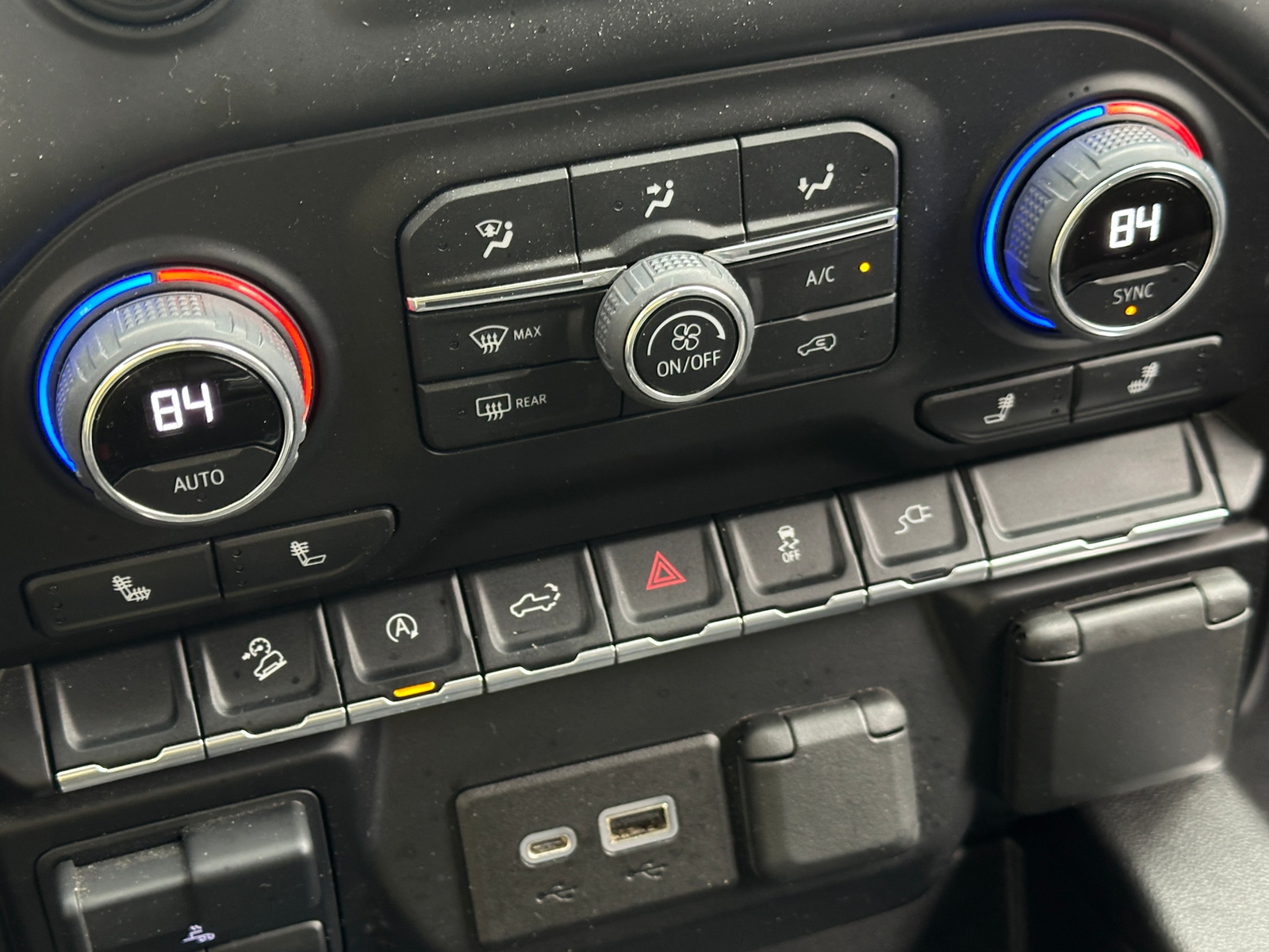 Thumbnail: 2021 Chevrolet Silverado 1500 - 4