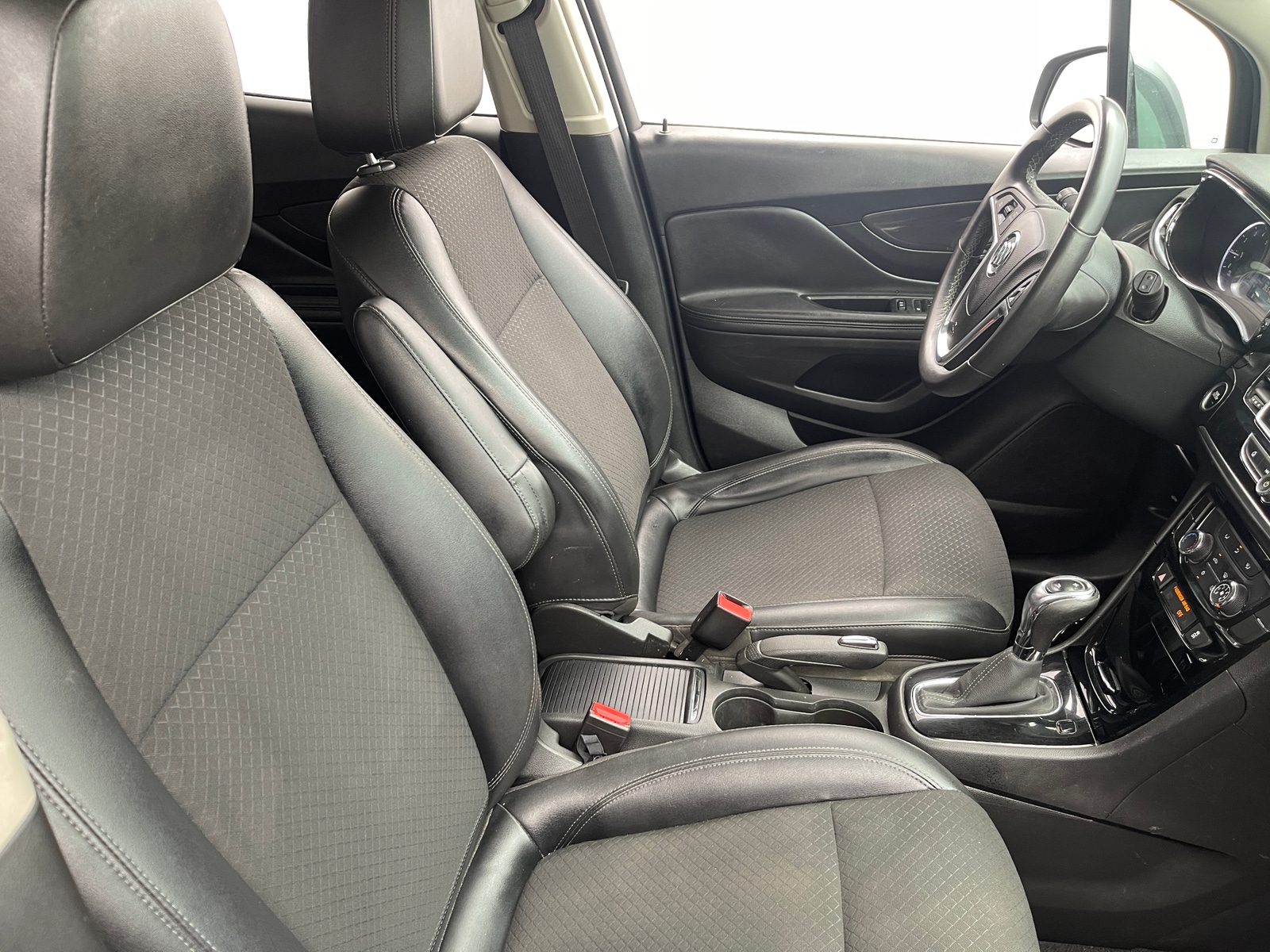 Thumbnail: 2018 Buick Encore - 2