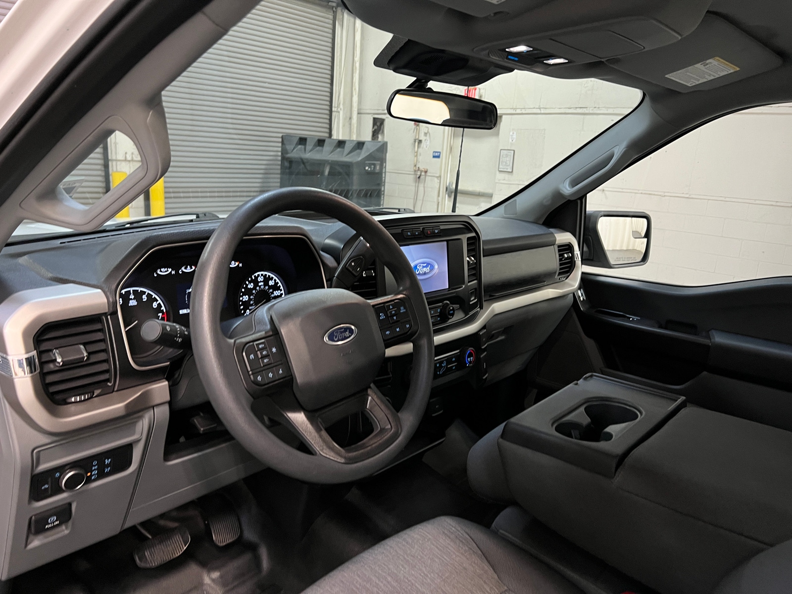 Thumbnail: 2021 Ford Econoline - 3
