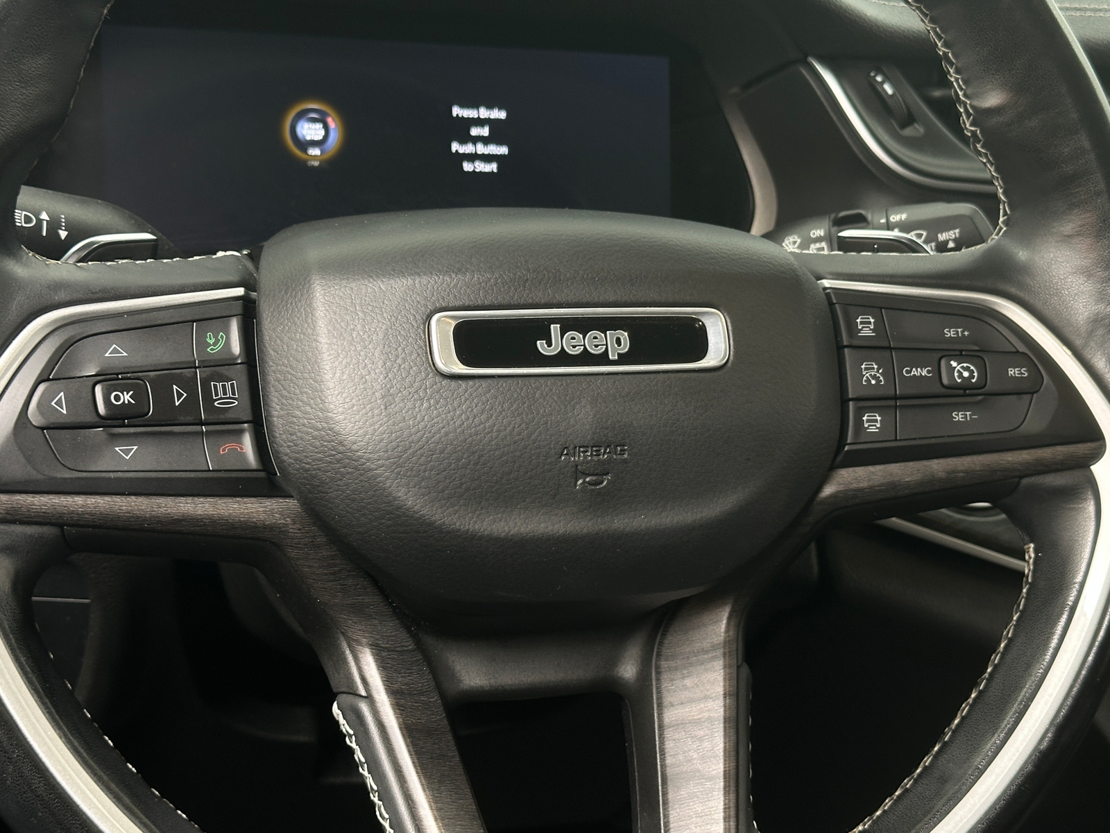 Thumbnail: 2021 Jeep Grand Cherokee L - 4
