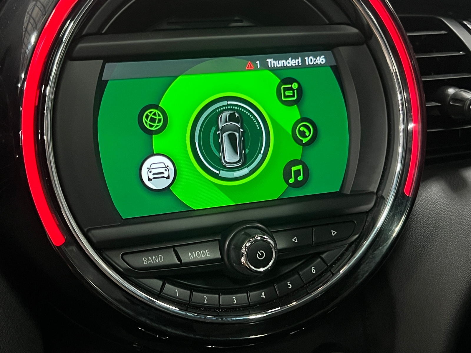 Thumbnail: 2019 MINI Cooper Hardtop - 3