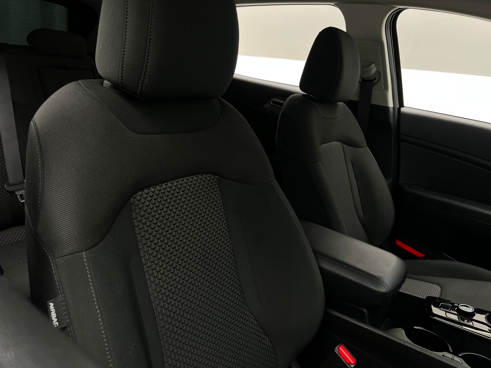 Thumbnail: 2023 Kia Sportage - 2