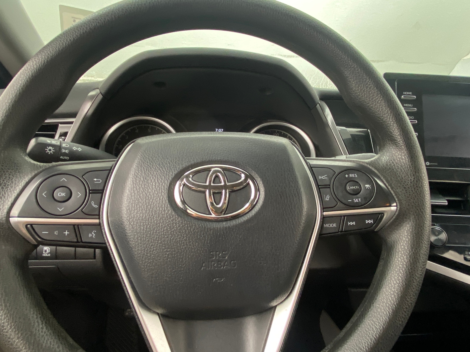Thumbnail: 2022 Toyota Camry - 5