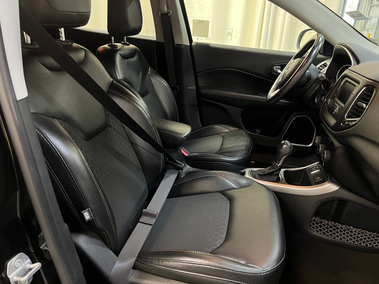 Thumbnail: 2018 Jeep Compass - 2