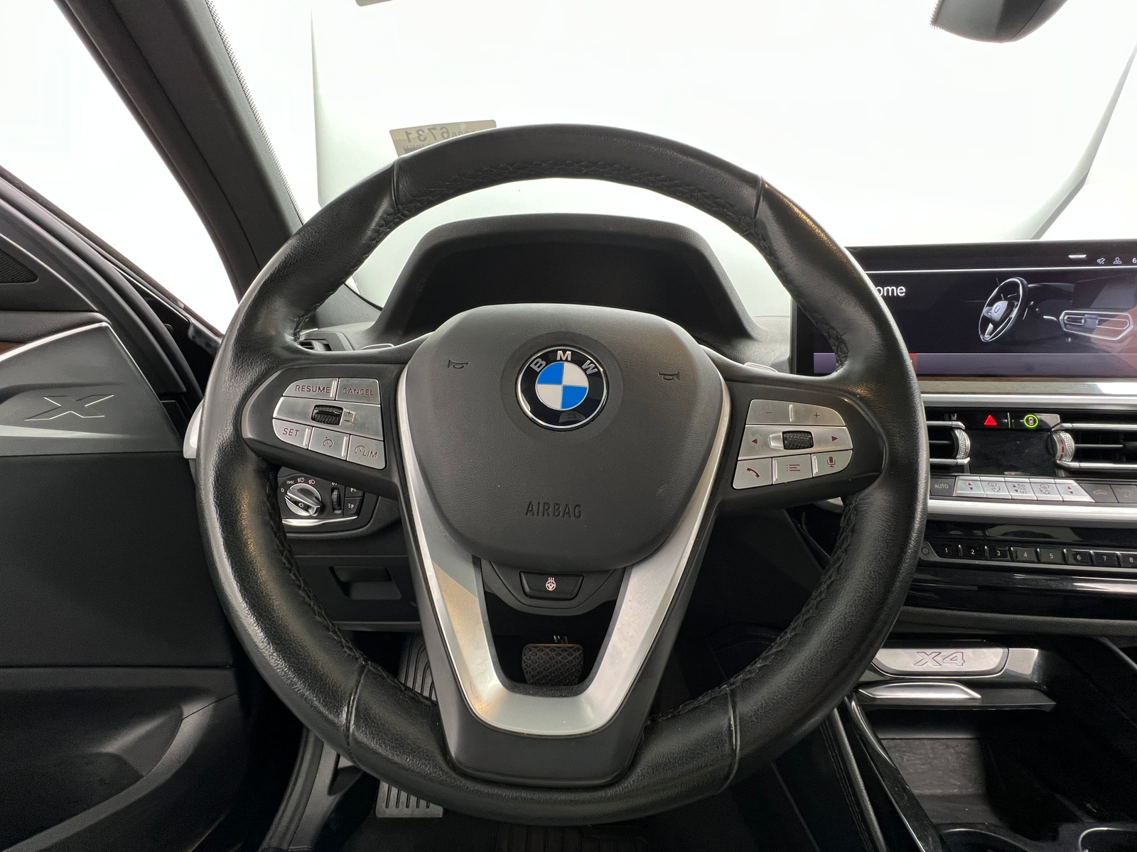 Thumbnail: 2023 BMW X4 - 4