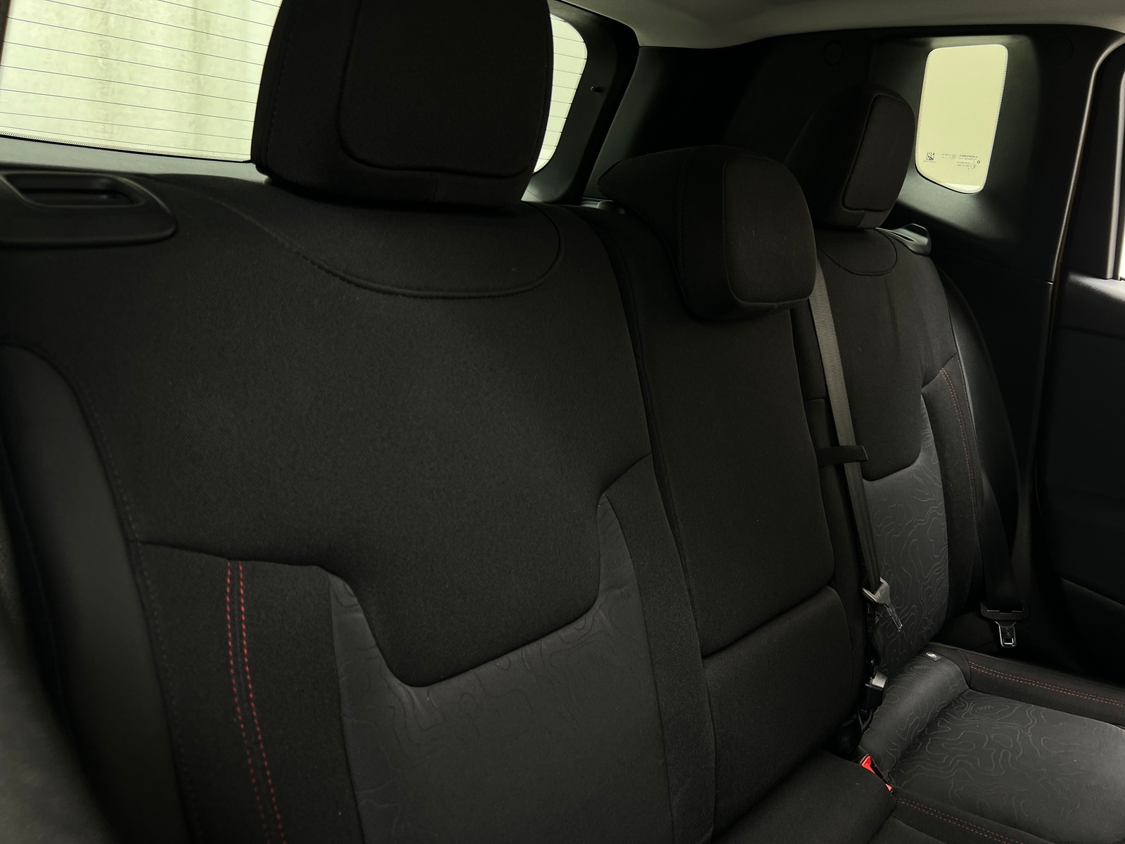 Thumbnail: 2016 Jeep Renegade - 6