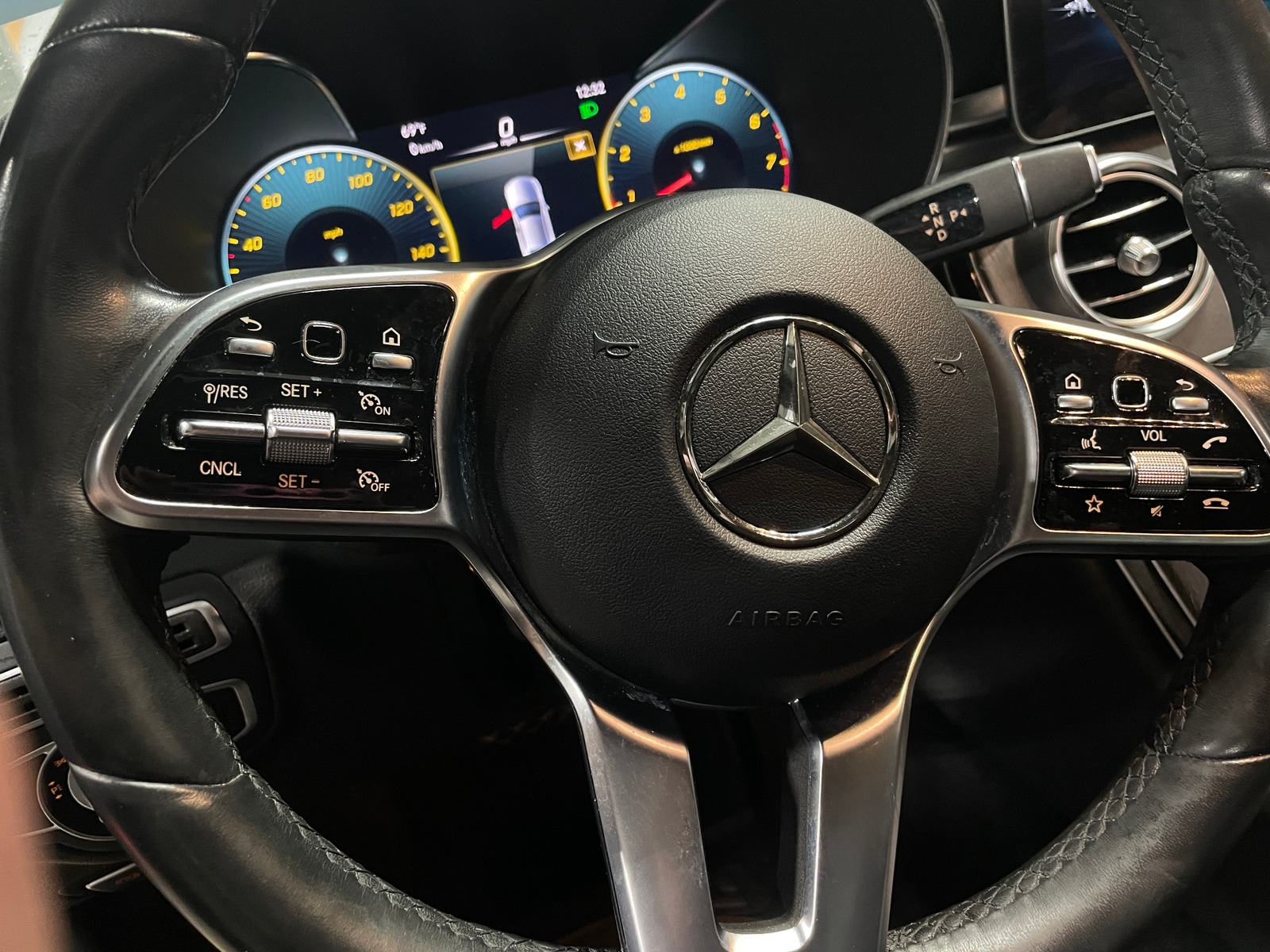 Thumbnail: 2021 Mercedes-Benz C-Class - 4