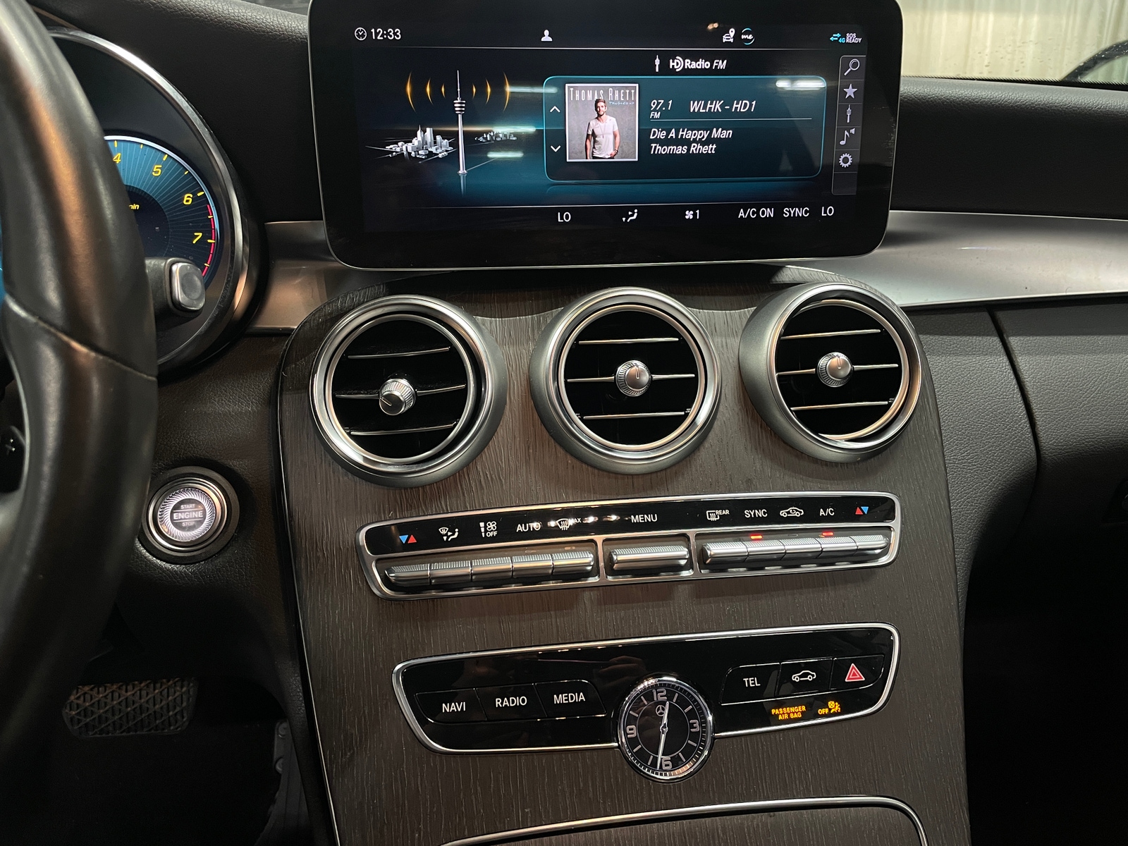 Thumbnail: 2021 Mercedes-Benz C-Class - 3