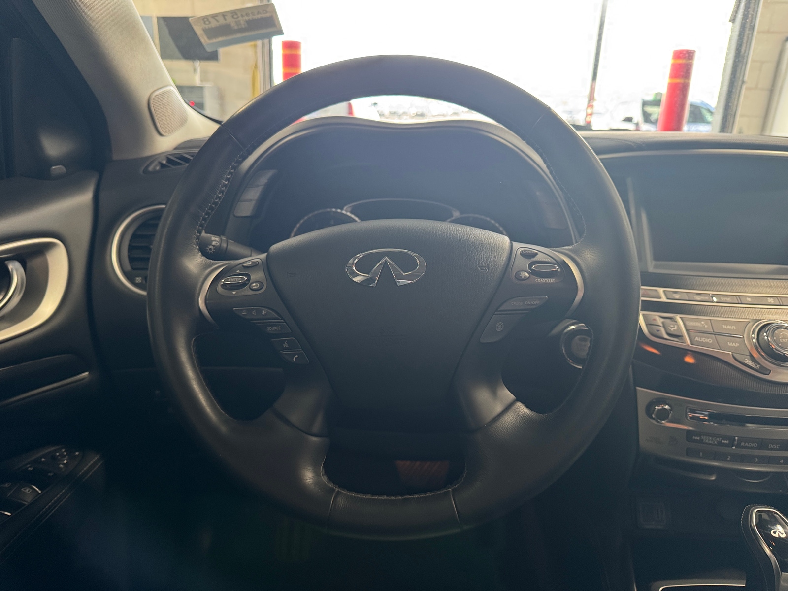 Thumbnail: 2020 INFINITI QX60 - 4
