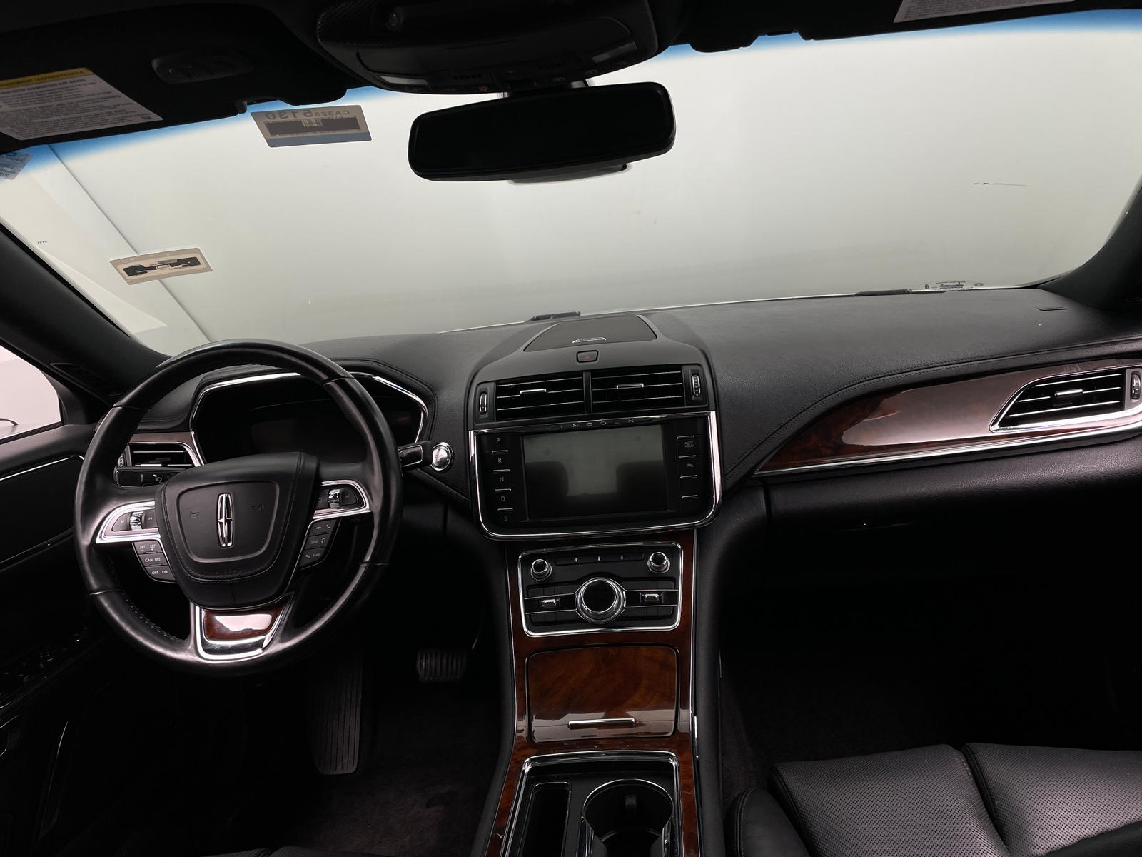Thumbnail: 2018 Lincoln Continental - 2