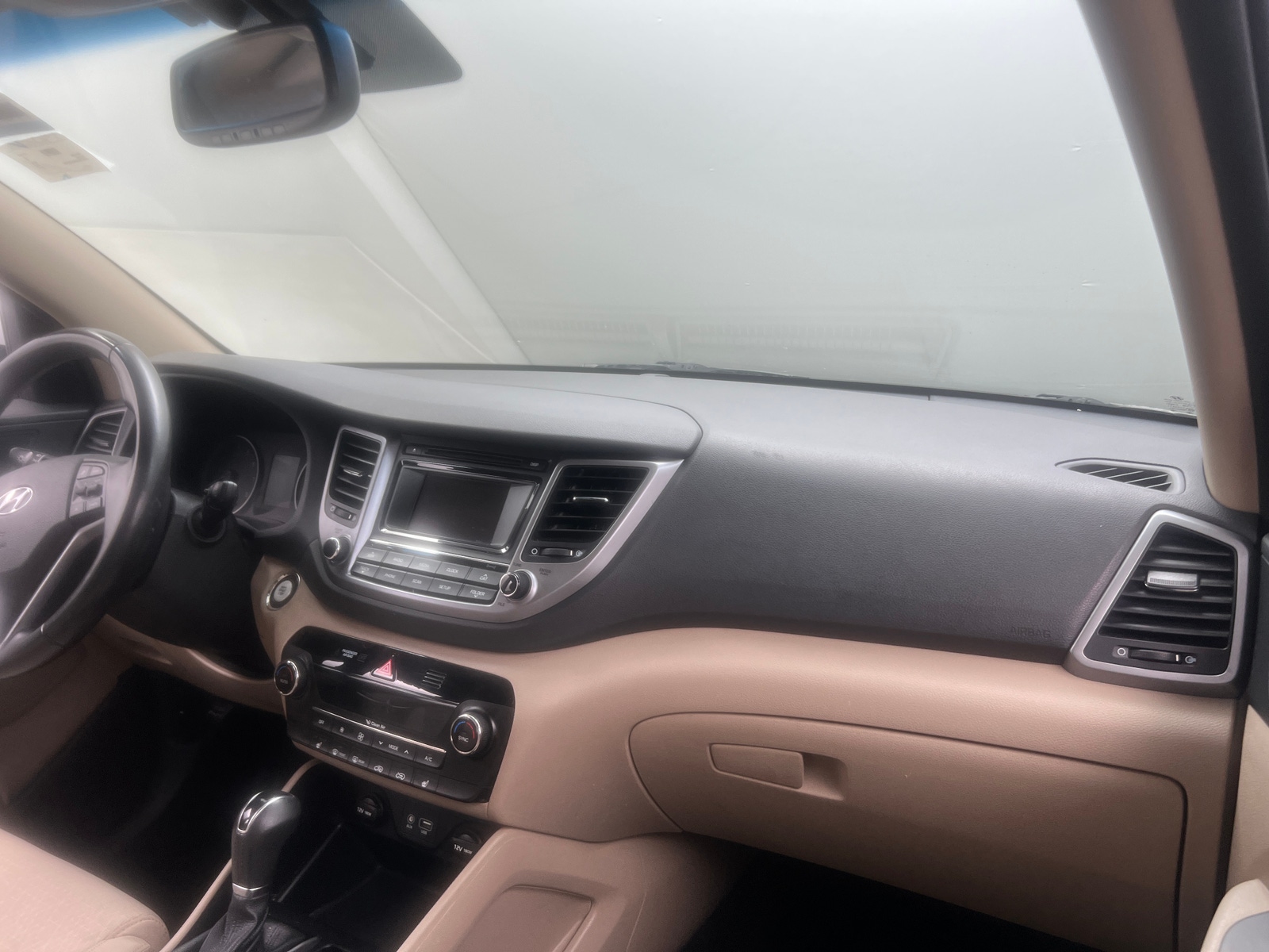 Thumbnail: 2017 Hyundai Tucson - 3