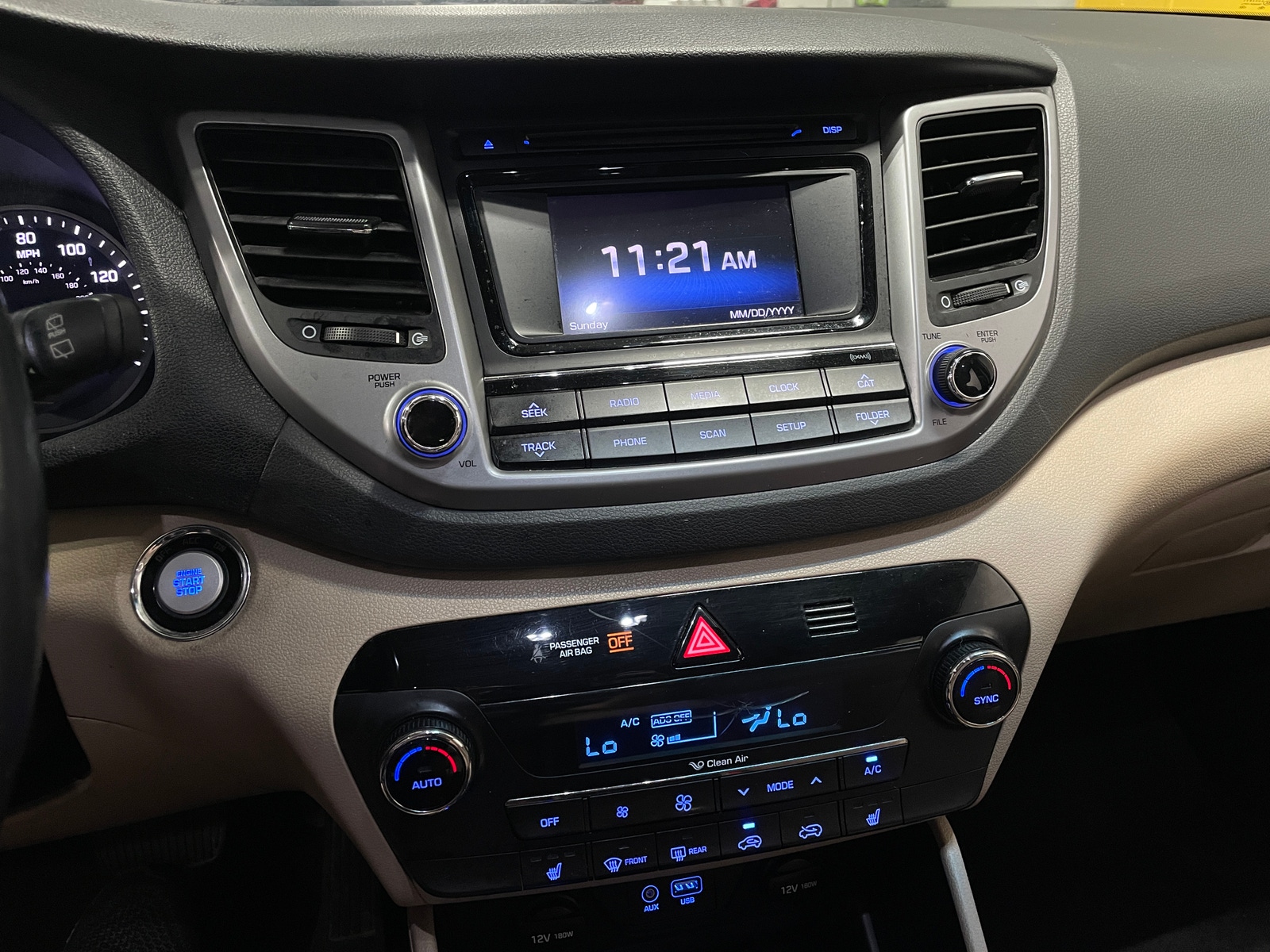 Thumbnail: 2017 Hyundai Tucson - 4