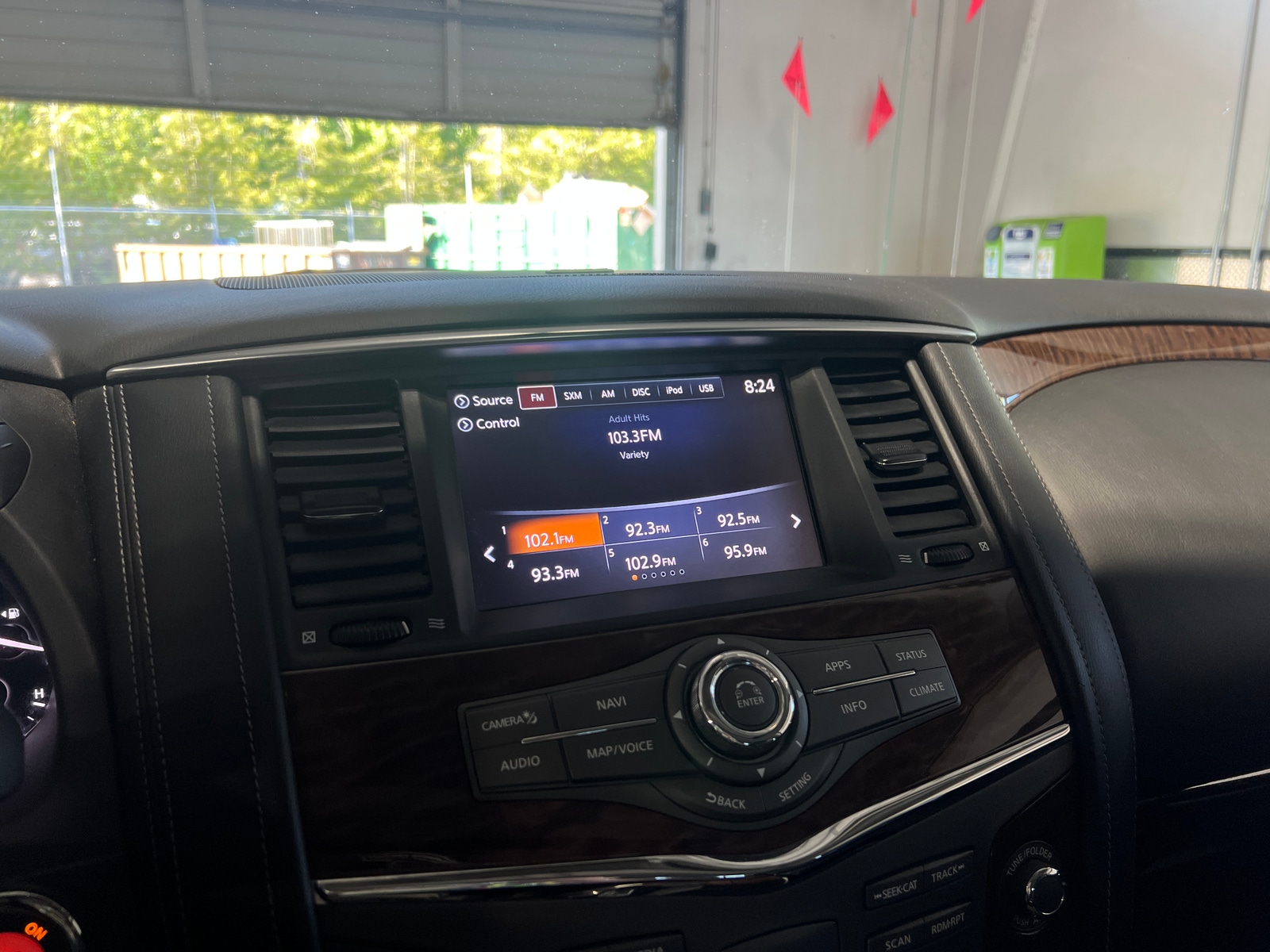 Thumbnail: 2020 Nissan Armada - 3