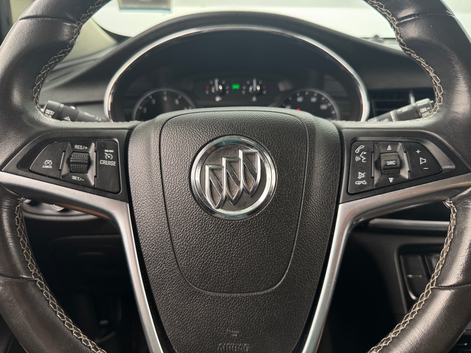 Thumbnail: 2019 Buick Encore - 4