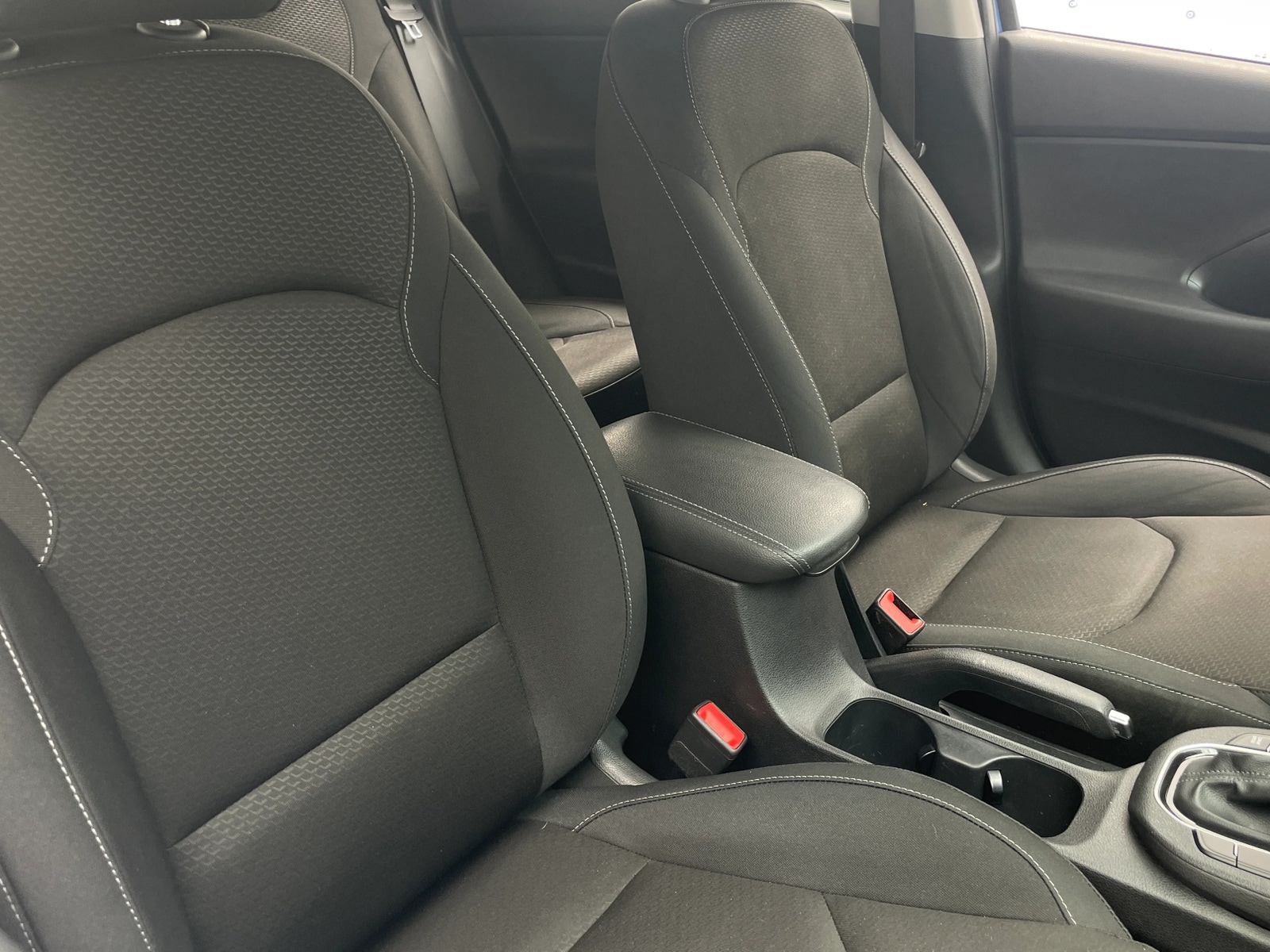 Thumbnail: 2018 Hyundai Elantra - 2
